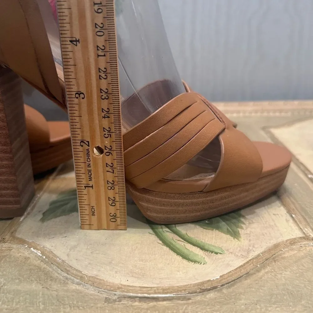 French Connection Gilda Safari Sand Platform Sandals Neutral Sz 8